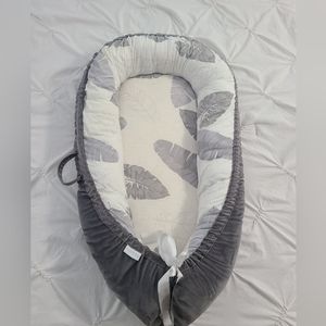 Mamibaby Baby Lounger Grey Feather